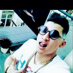 Meet your Posher, Camilo